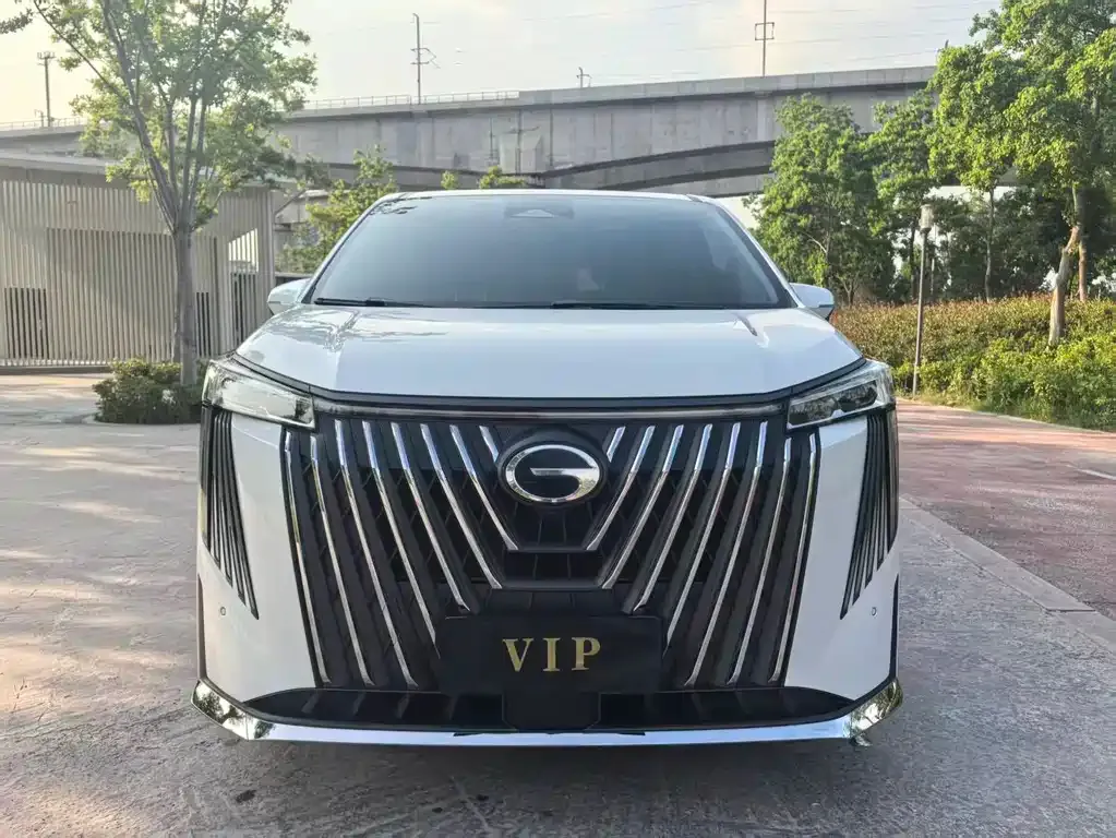 GAC Motor Trumpchi M8 — фото 8