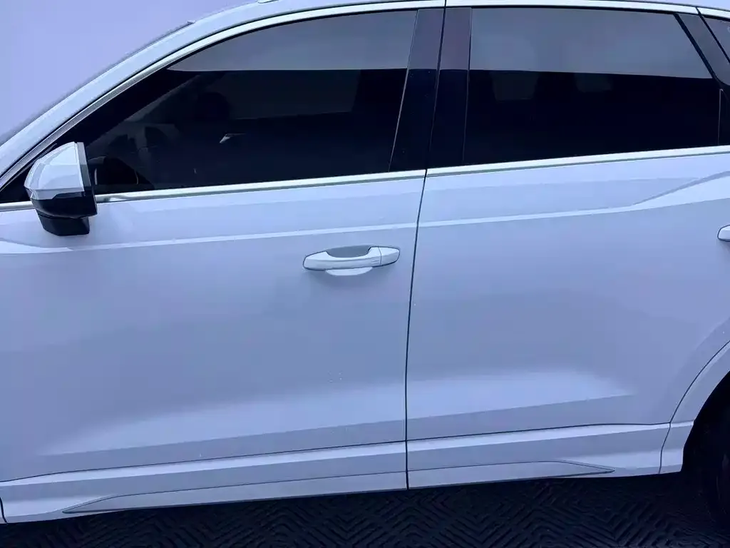 Audi Q3 — фото 4