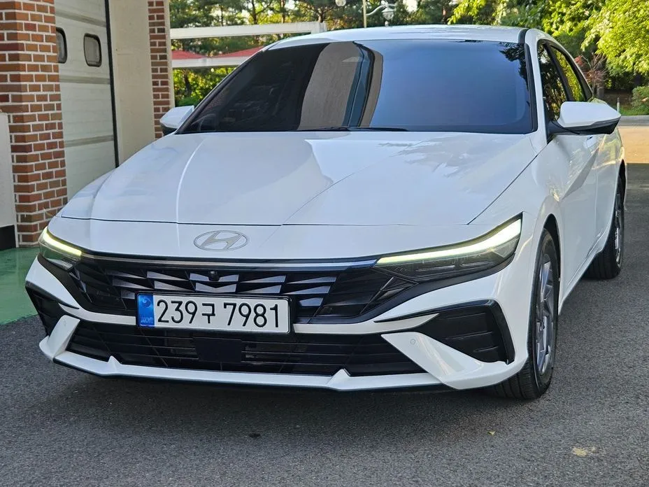 Hyundai AVANTE — фото 3