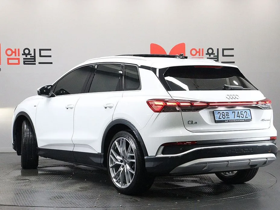 Audi Q4 e-tron 2025 из KR, фото 10