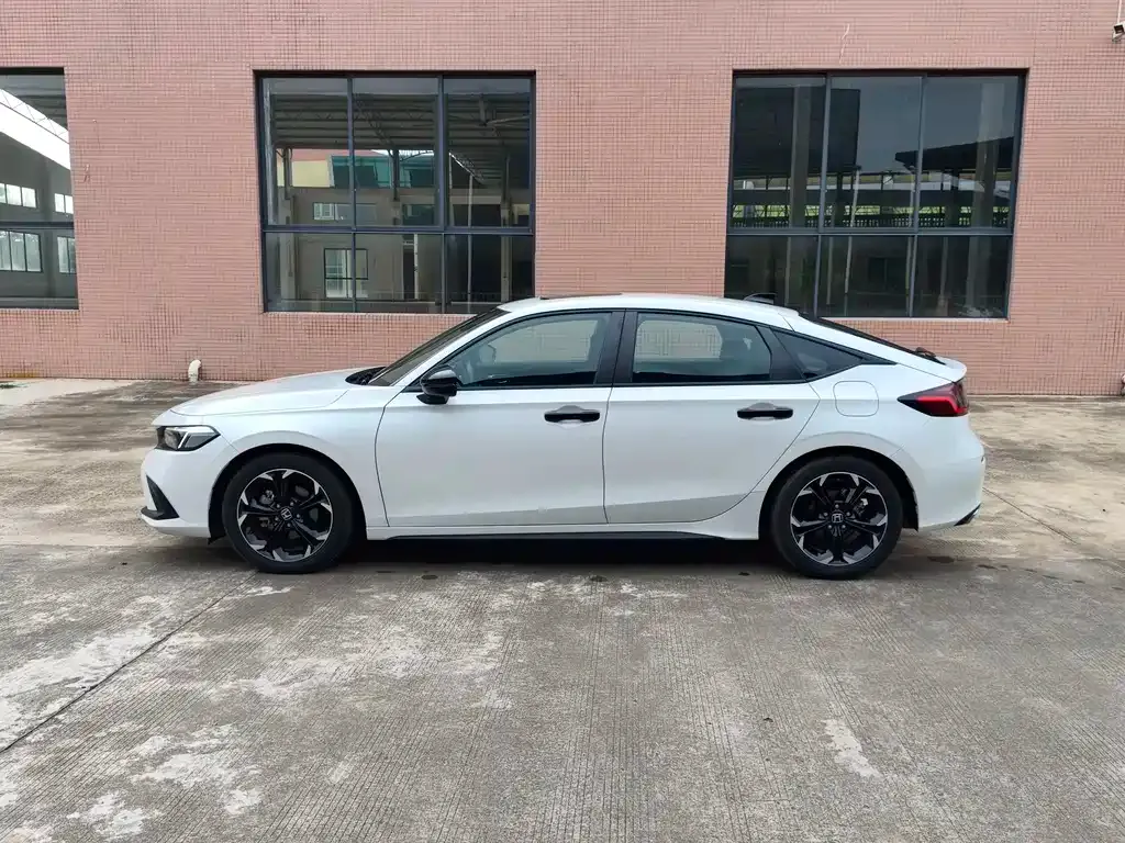 Honda Civic — фото 9