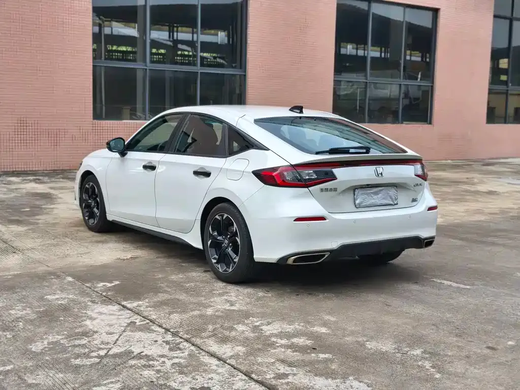 Honda Civic — фото 3
