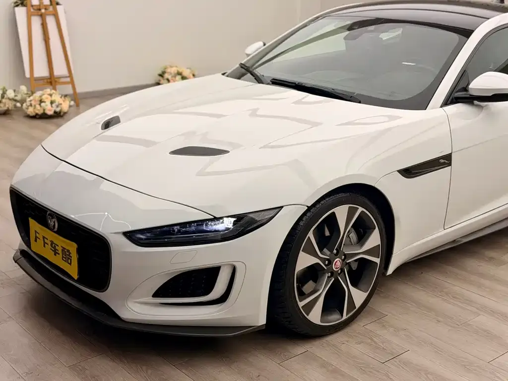 Jaguar F-TYPE