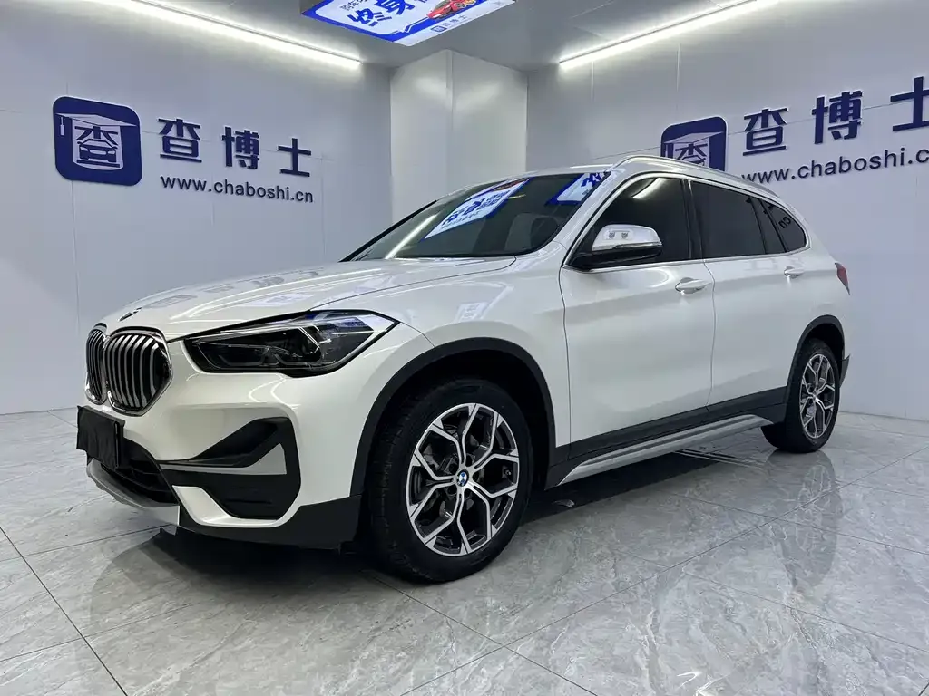 BMW X1 — фото 1