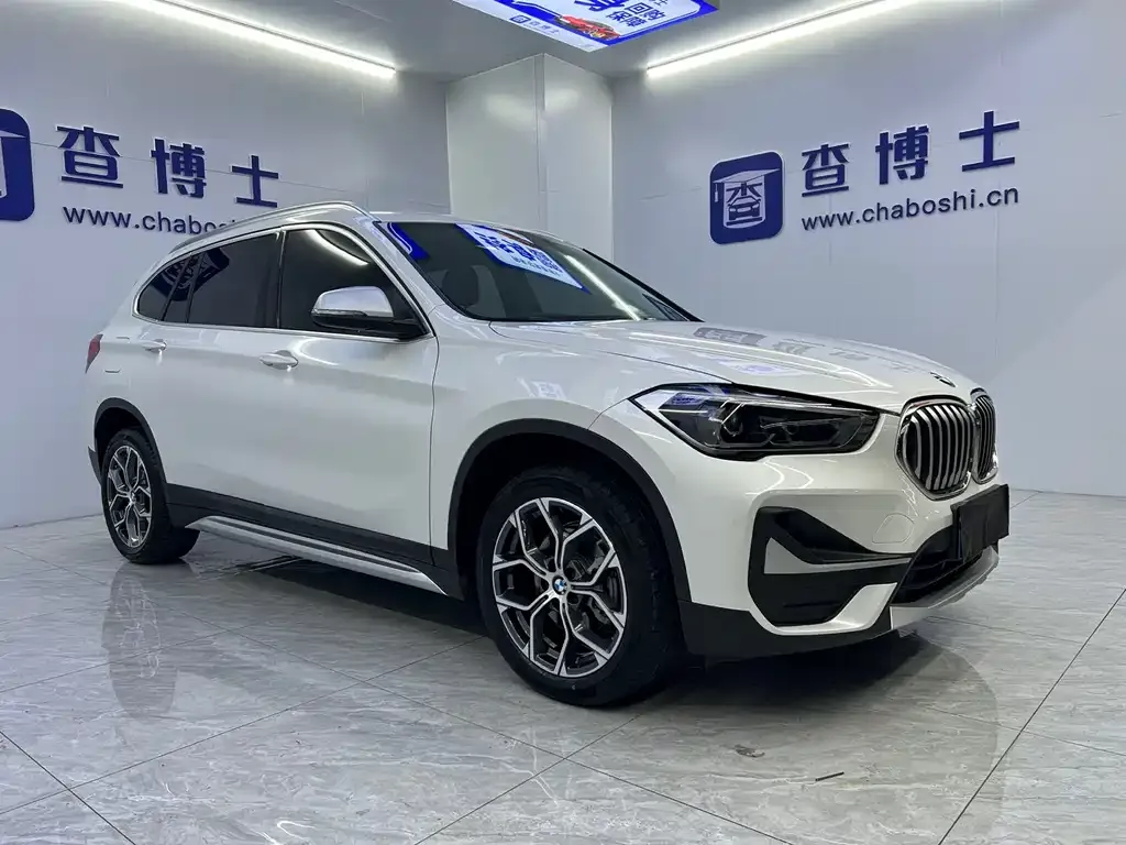 BMW X1 — фото 7