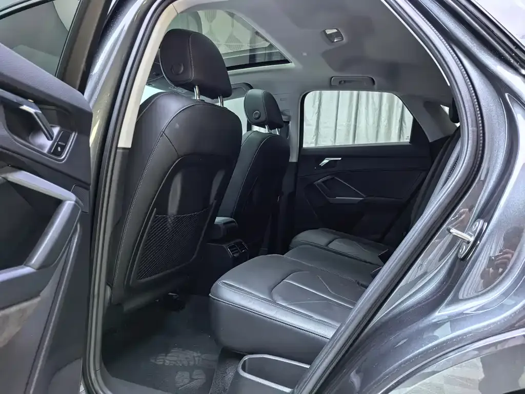 Audi Q3 Sportback 2022 из CN, фото 9