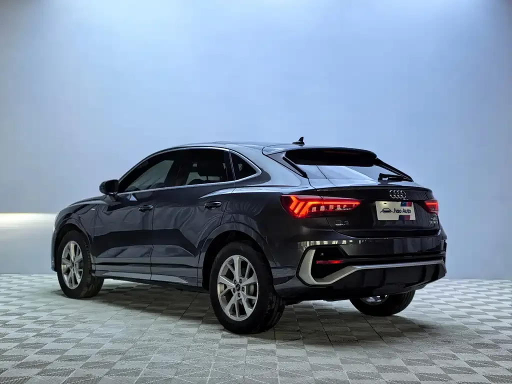 Audi Q3 Sportback 2022 из CN, фото 5