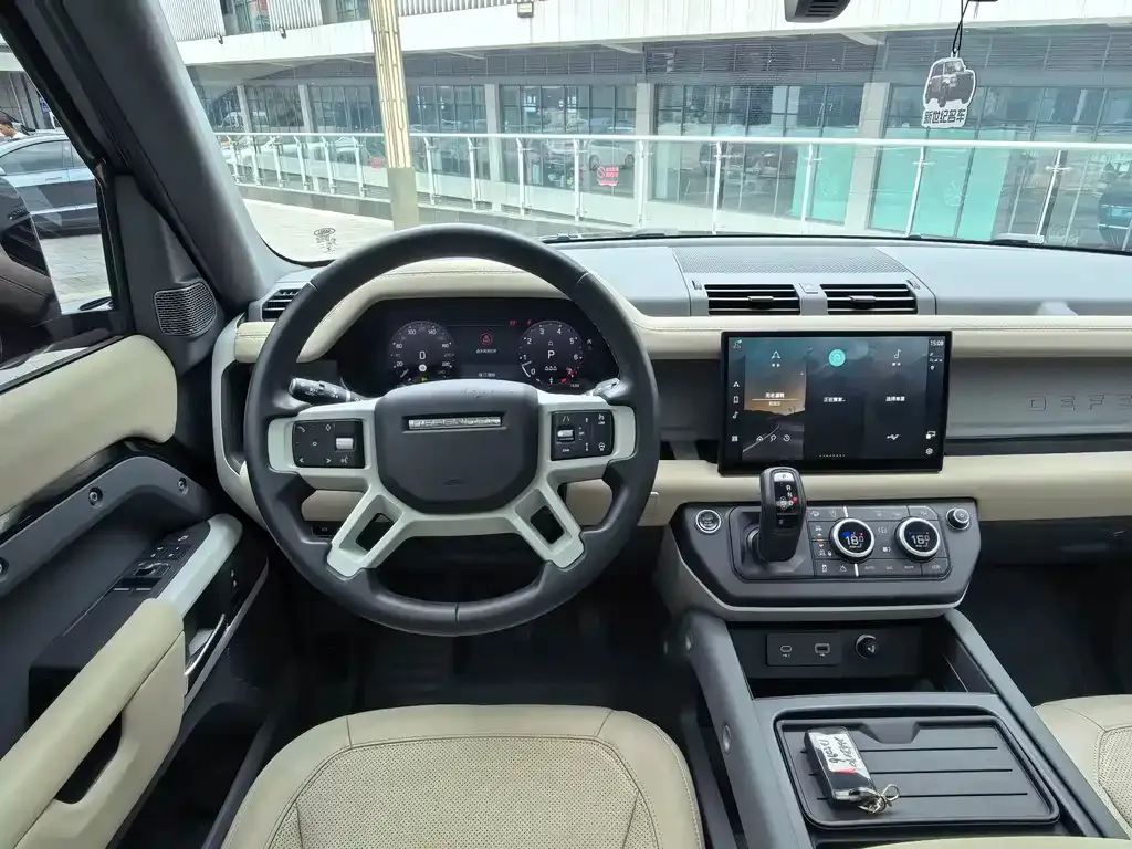 Land Rover Defender — фото 4