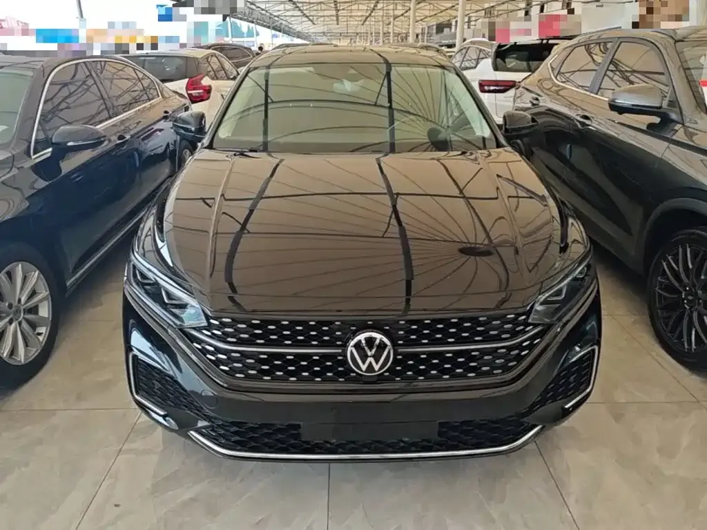 Volkswagen Passat — фото 10