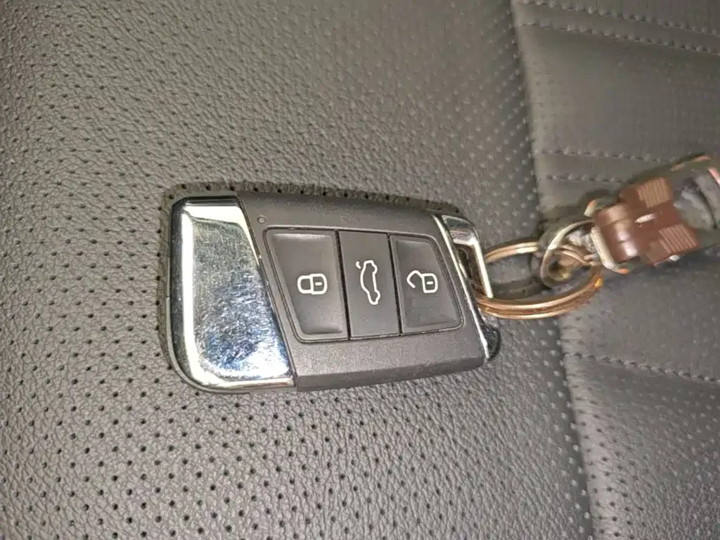 Volkswagen Passat — фото 7