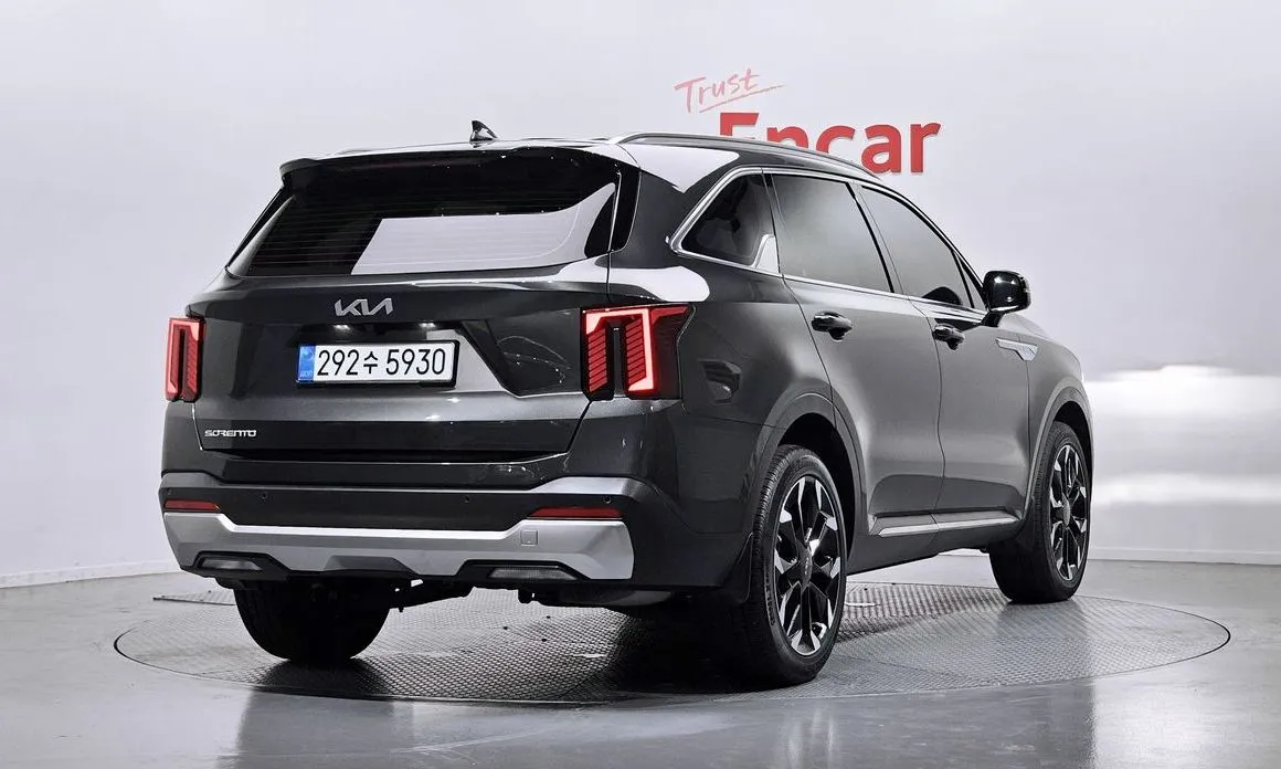 Kia Sorento — фото 7