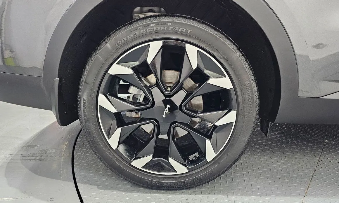 Kia Sorento — фото 5
