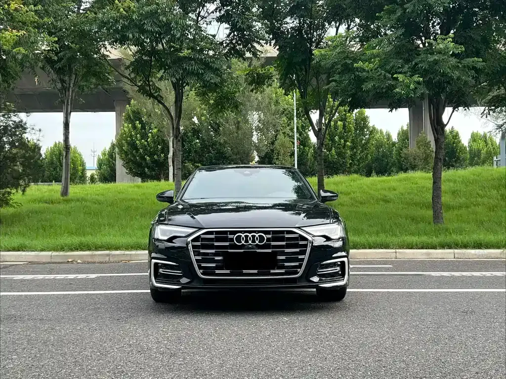 Audi A6L — фото 5