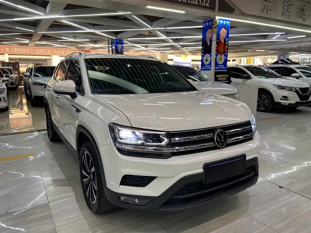 Volkswagen Tharu — фото 6