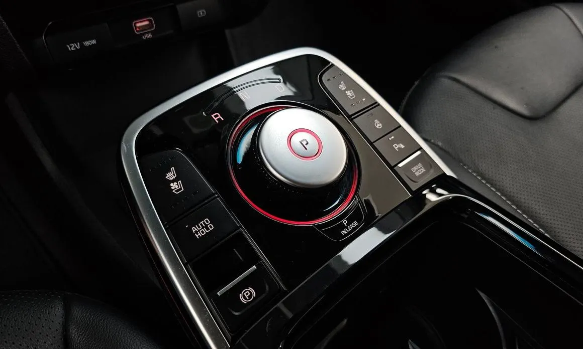 Kia Niro — фото 2