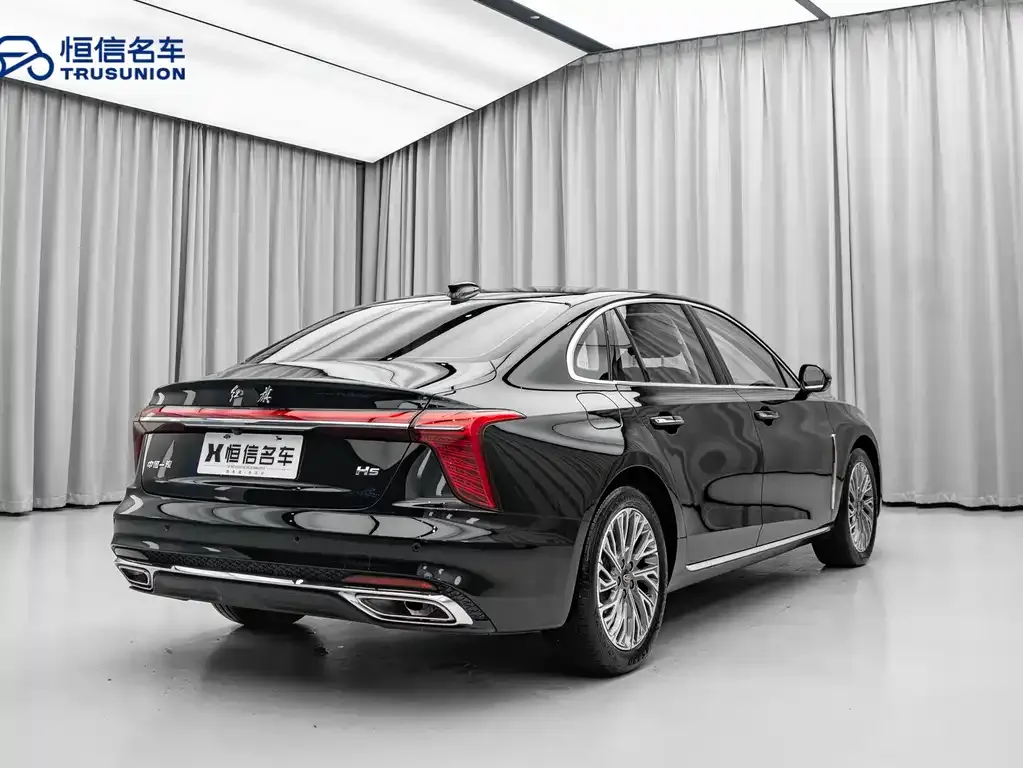 Hongqi H5 — фото 8