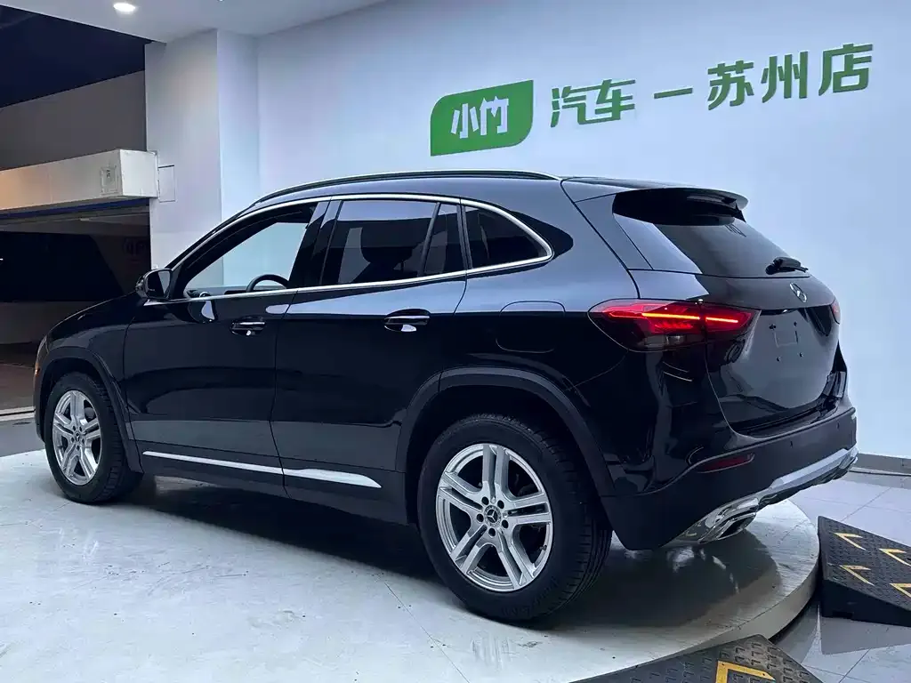 Mercedes-Benz GLA — фото 6