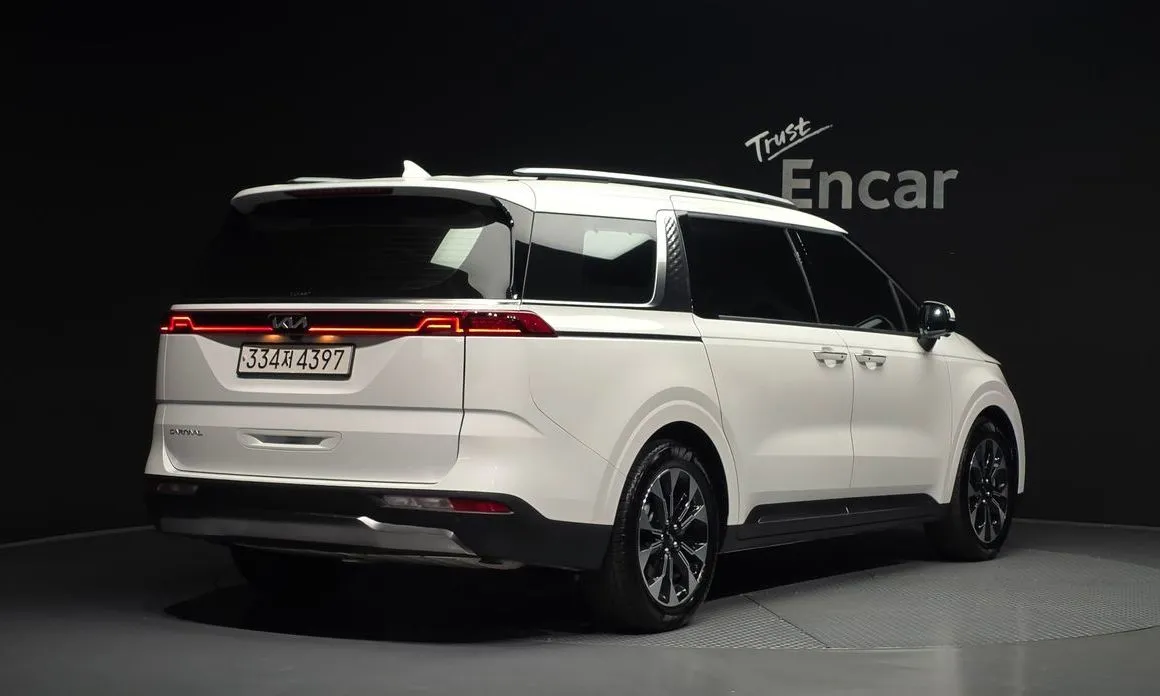 Kia Carnival — фото 3
