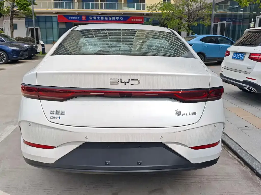 BYD Qin PLUS — фото 3