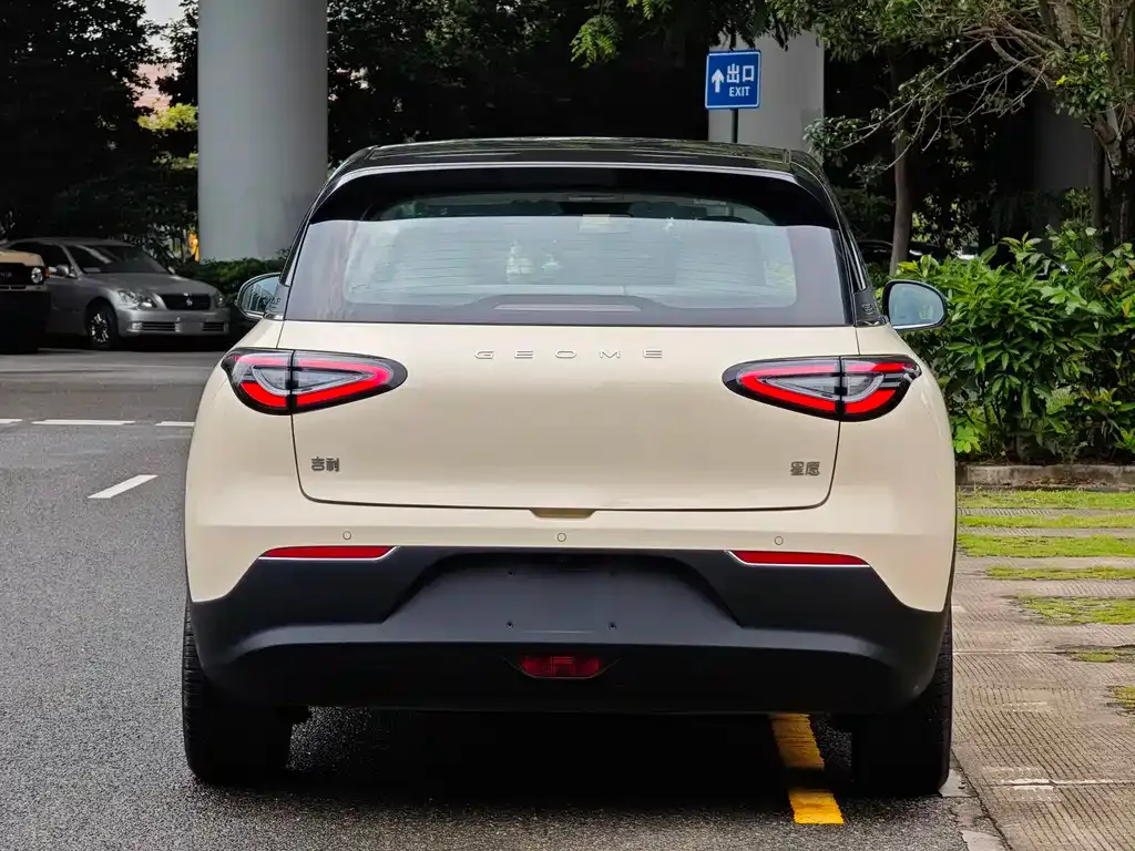 Geely Starburst — фото 3