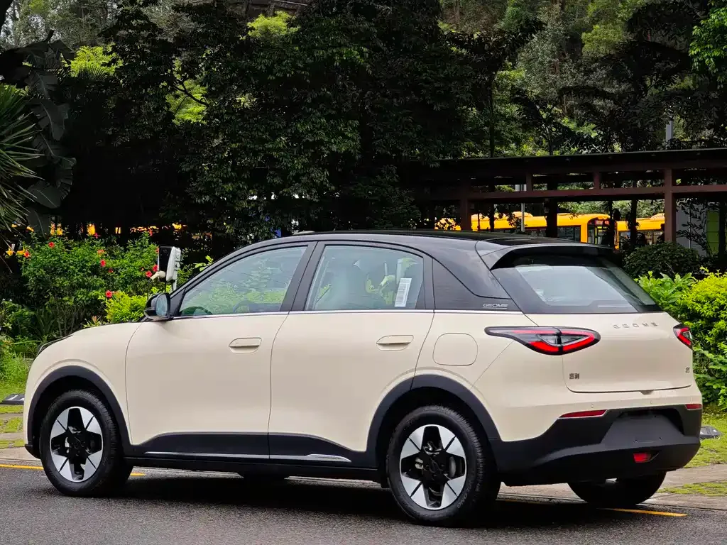 Geely Starburst — фото 10