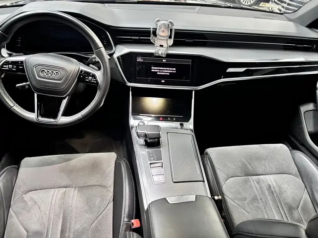 Audi A6L — фото 6