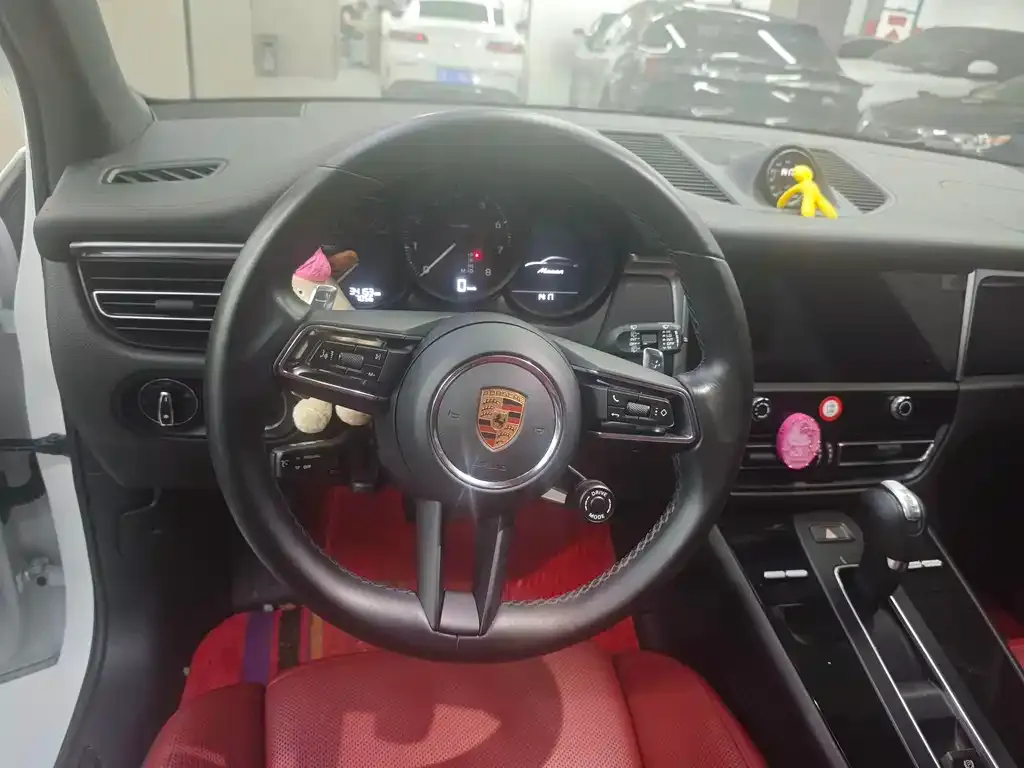 Porsche Macan 2023 из CN, фото 8