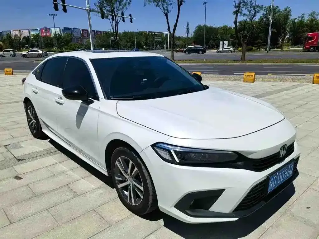 Honda Civic — фото 8