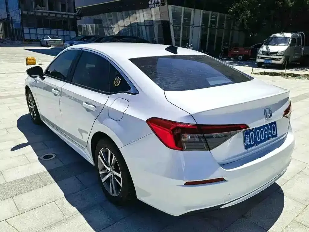 Honda Civic — фото 2