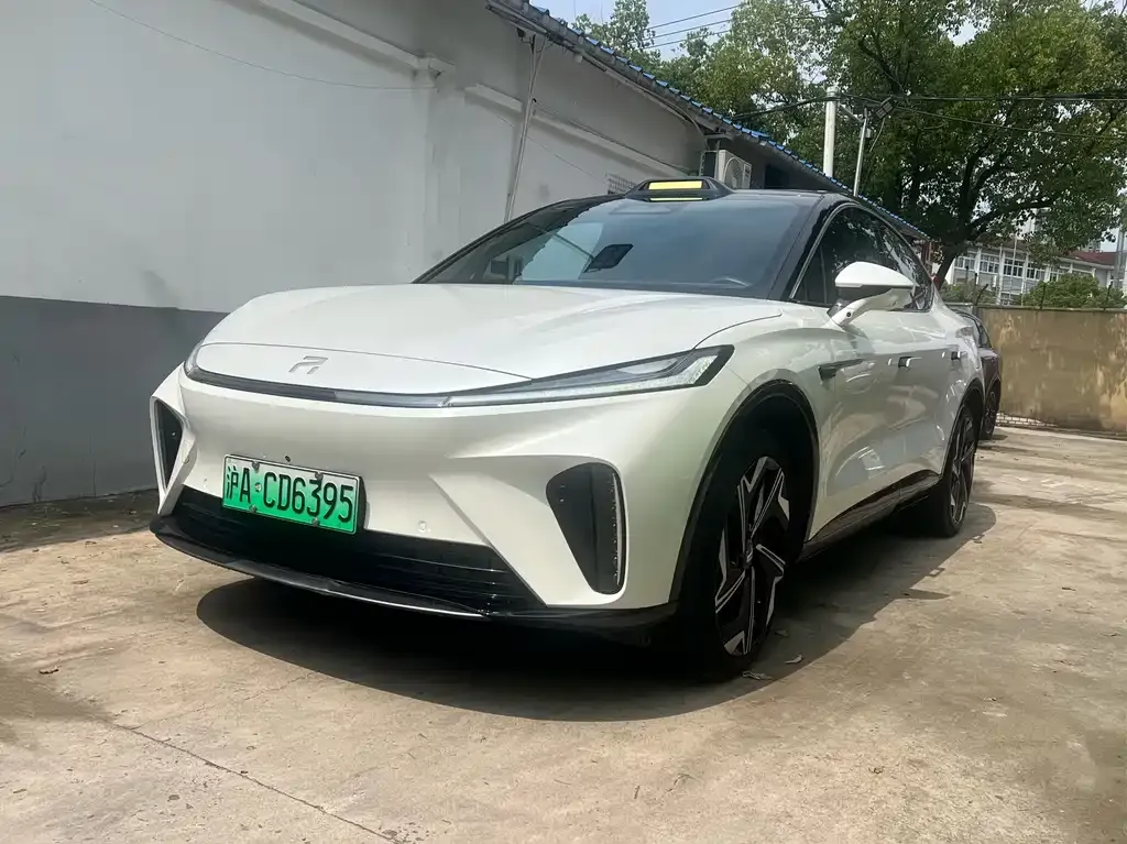 Roewe Feifan R7 — фото 1