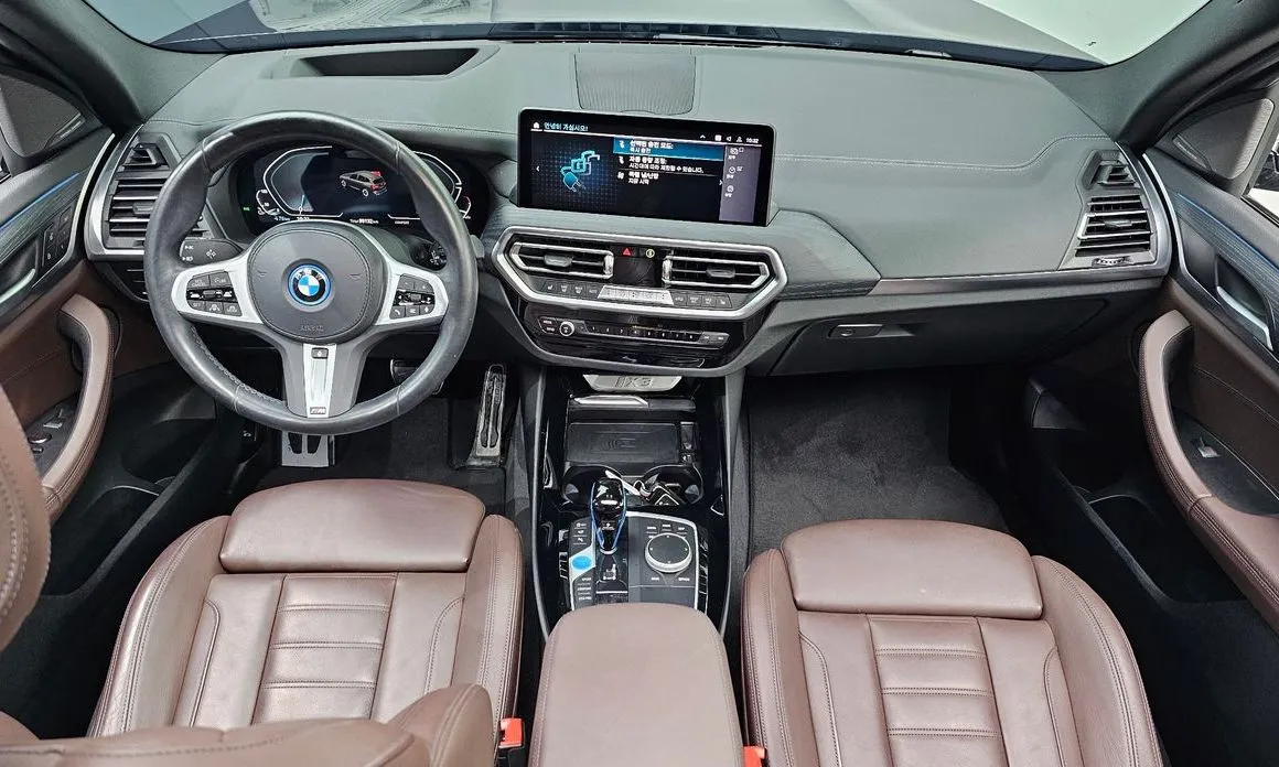 BMW iX3 2023 из KR, фото 10