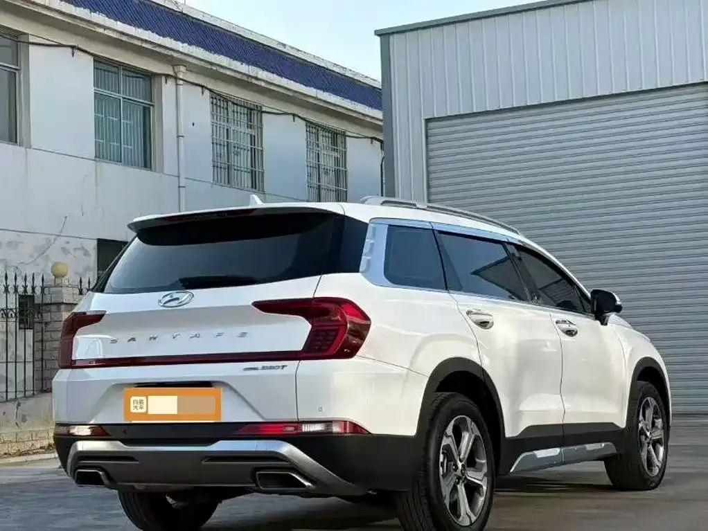 Hyundai Santa Fe — фото 3
