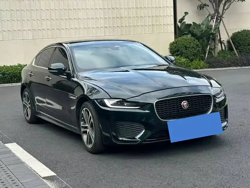 Jaguar XEL — фото 4