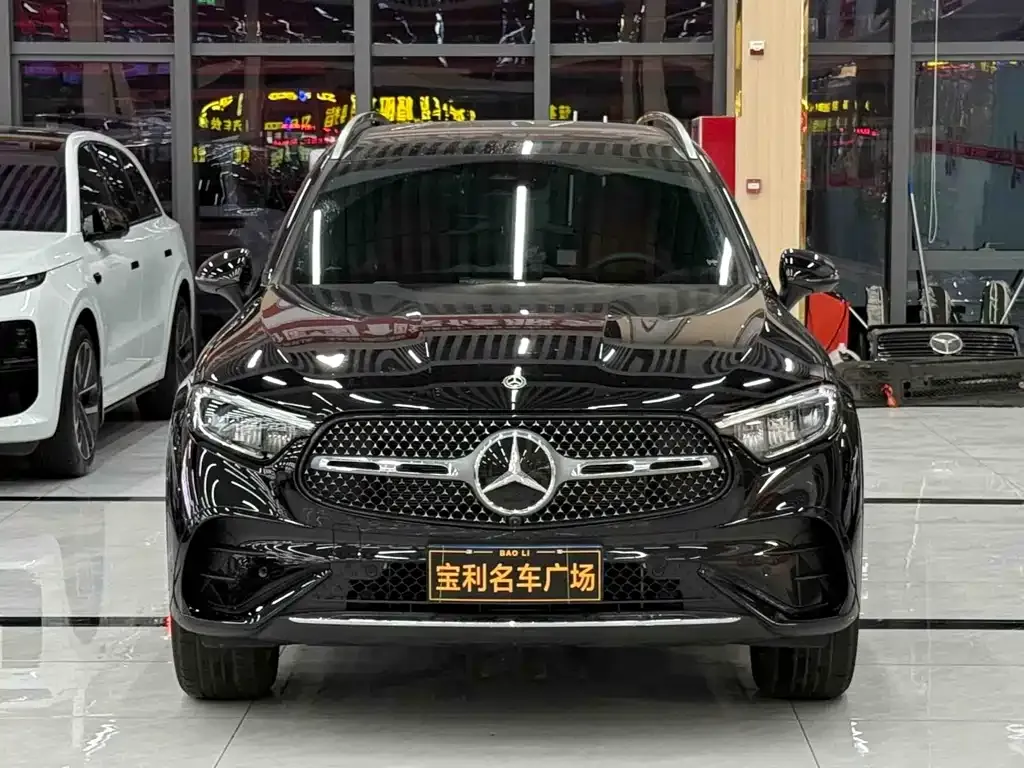 Mercedes-Benz GLC — фото 1