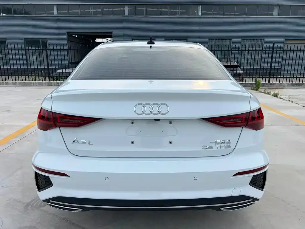 Audi A3 — фото 10