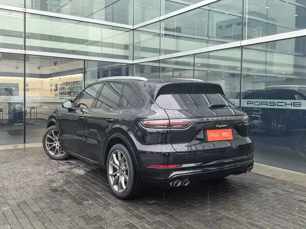 Porsche Cayenne Hybrid — фото 4