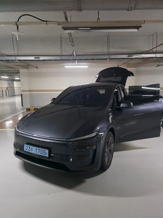 Tesla Model Y — фото 8