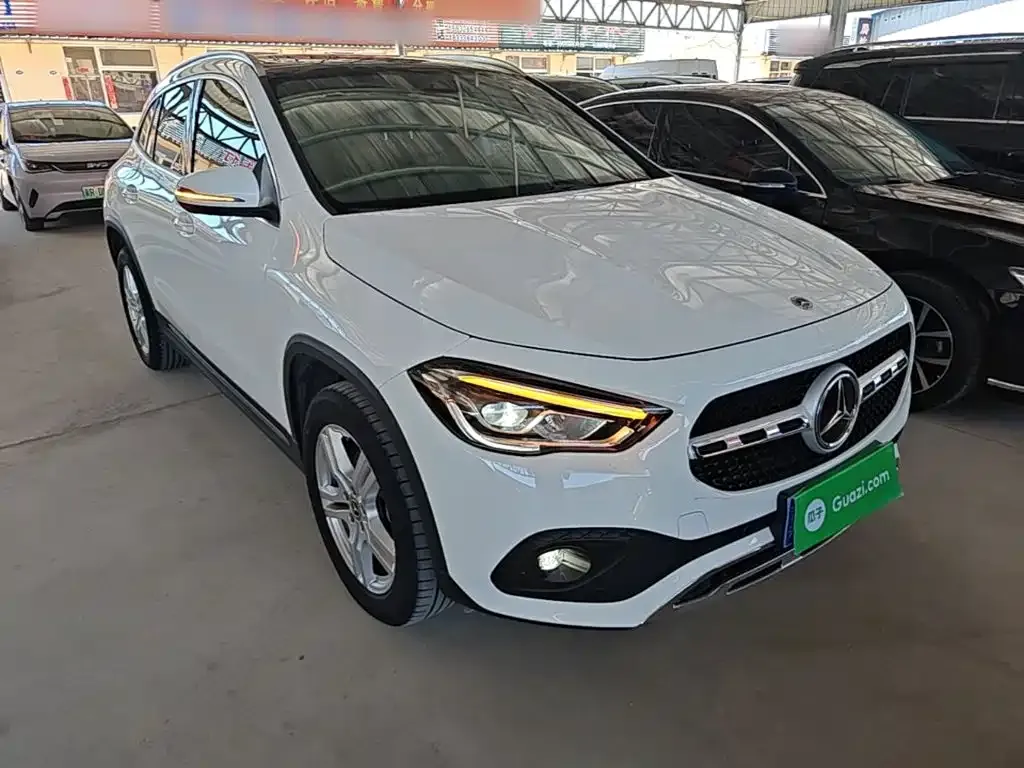 Mercedes-Benz GLA — фото 7