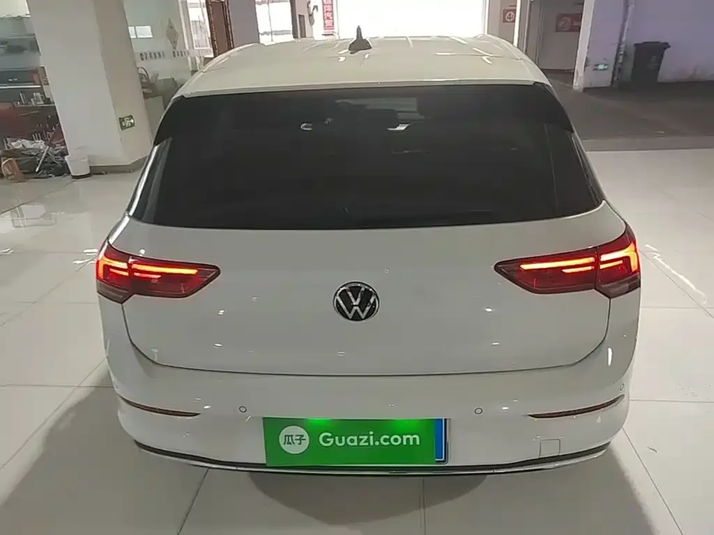 Volkswagen Golf — фото 5
