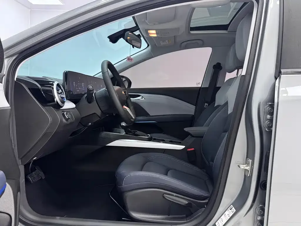 Chevrolet Monza 2023 из CN, фото 8