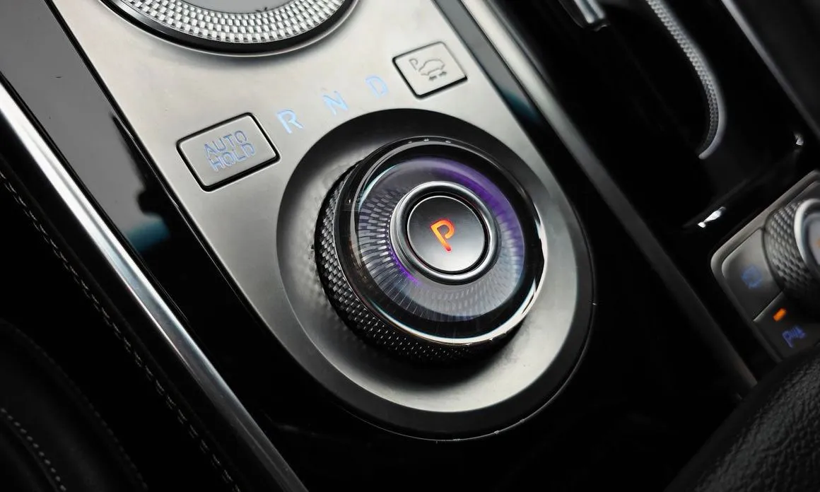 Genesis GV80 — фото 9