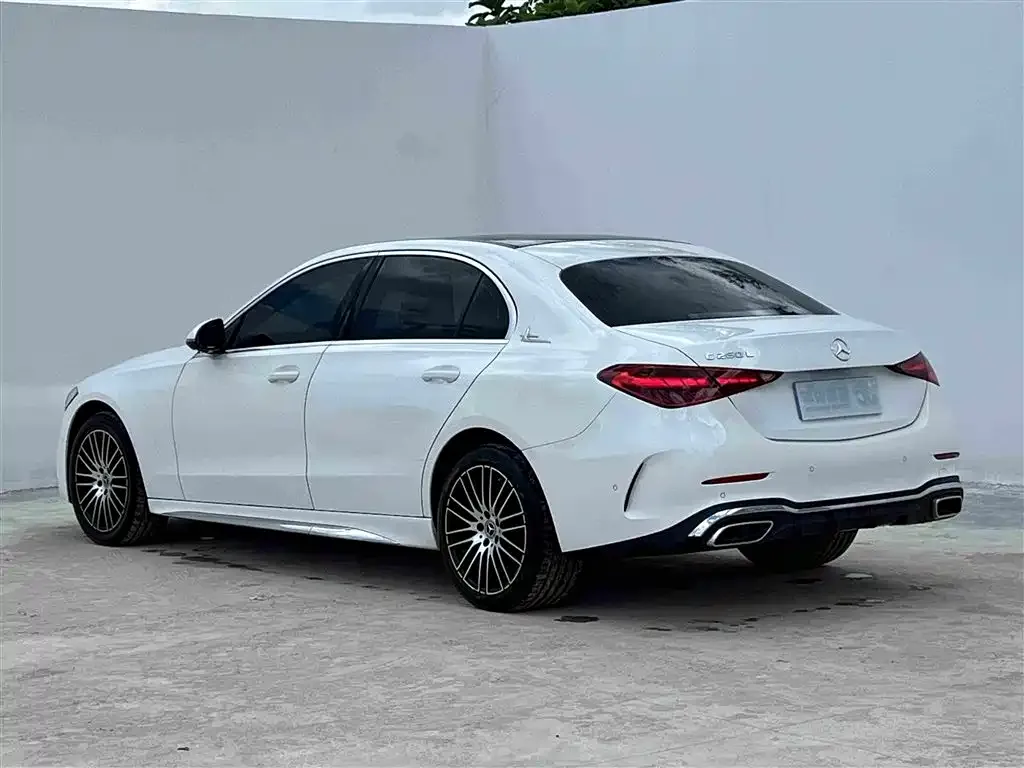 Mercedes-Benz C-Class — фото 10