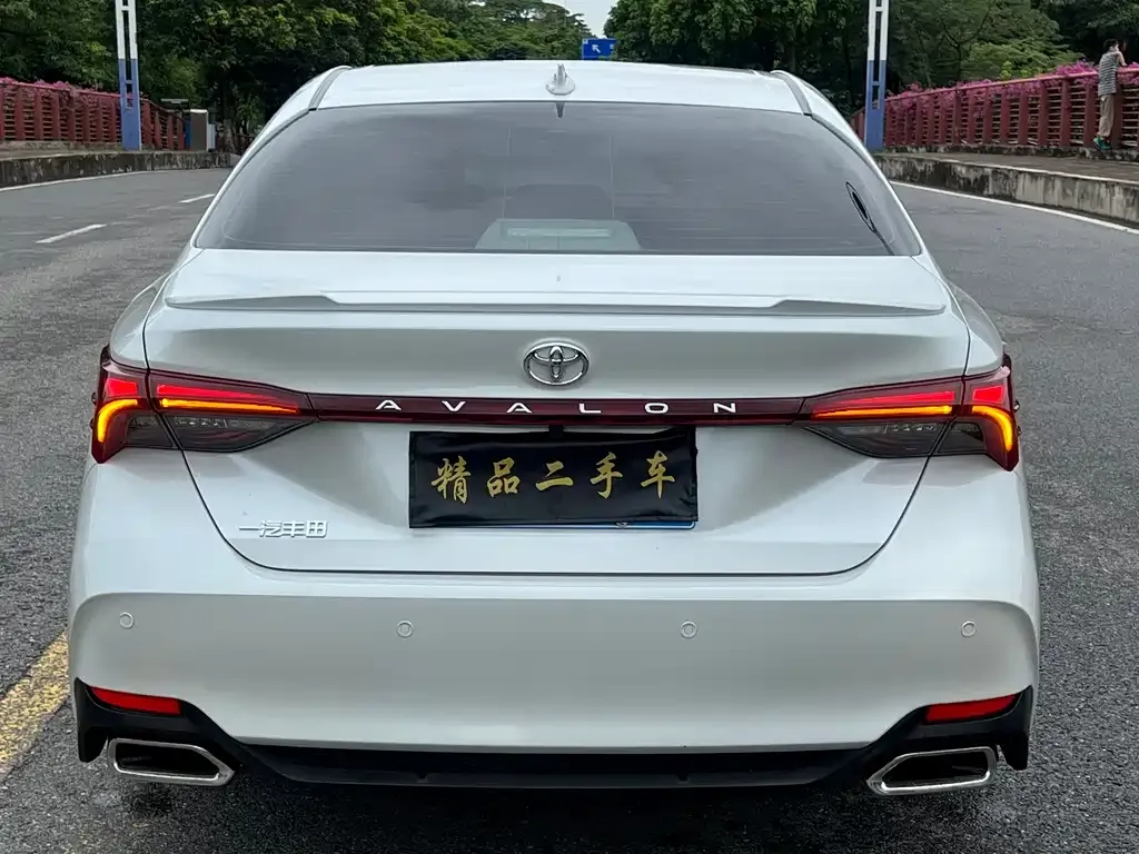 Toyota Avalon 2024 из CN, фото 6