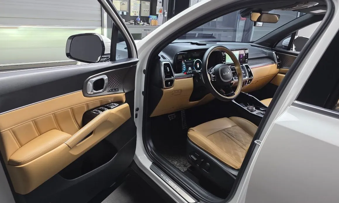 Kia Sorento — фото 5