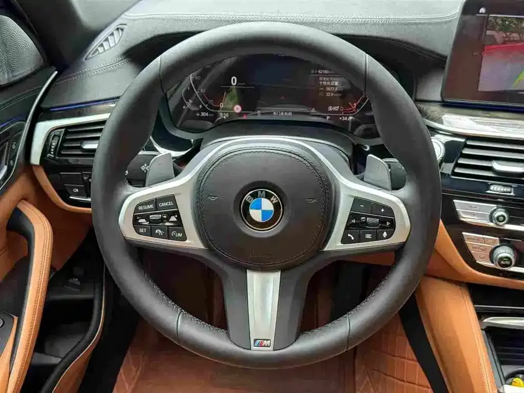 BMW 5 Series — фото 4