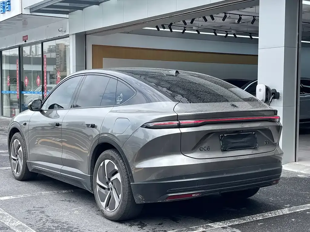NIO EC6 — фото 10