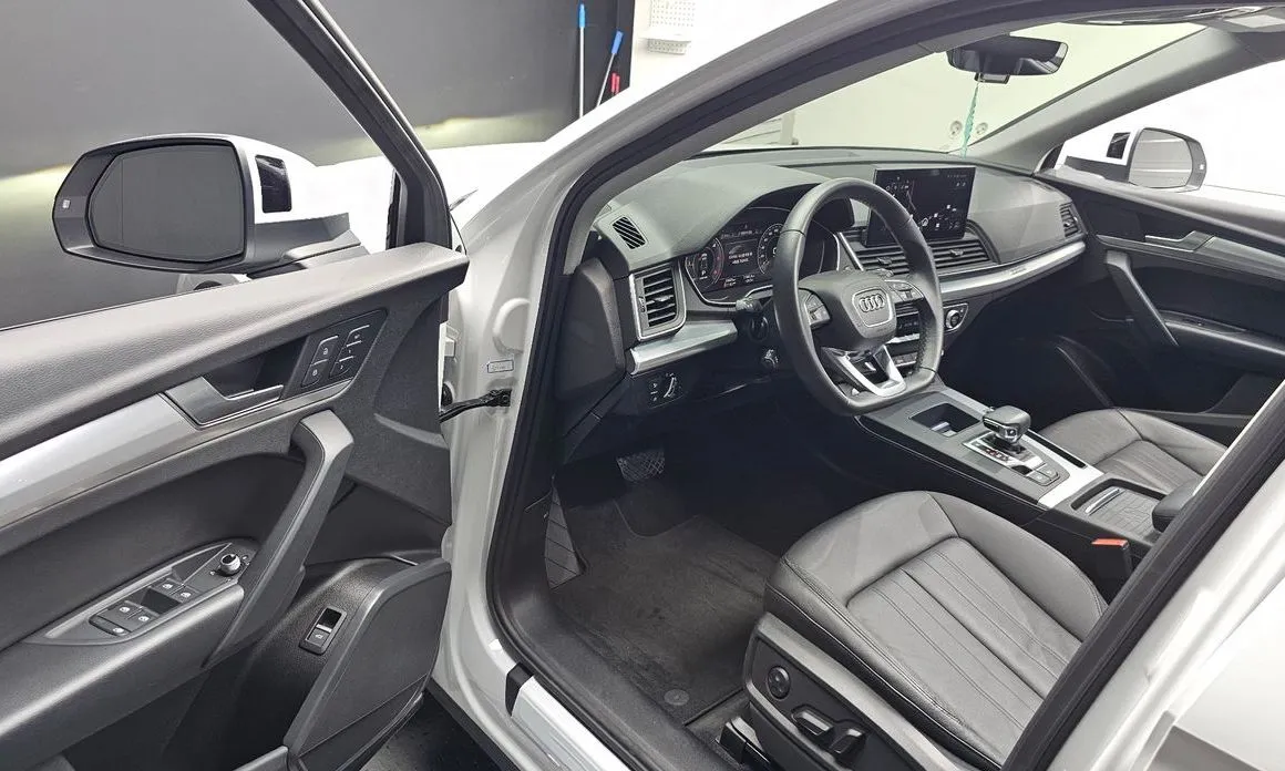 Audi Q5 2022 из KR, фото 10