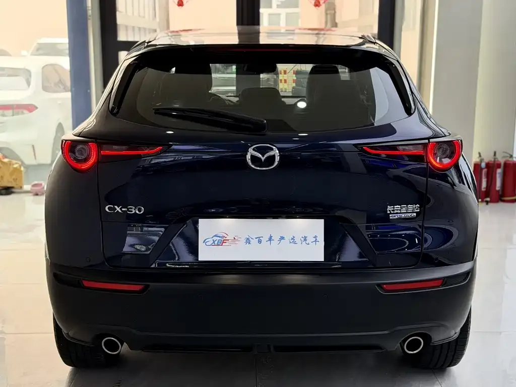 Mazda CX-30 — фото 2