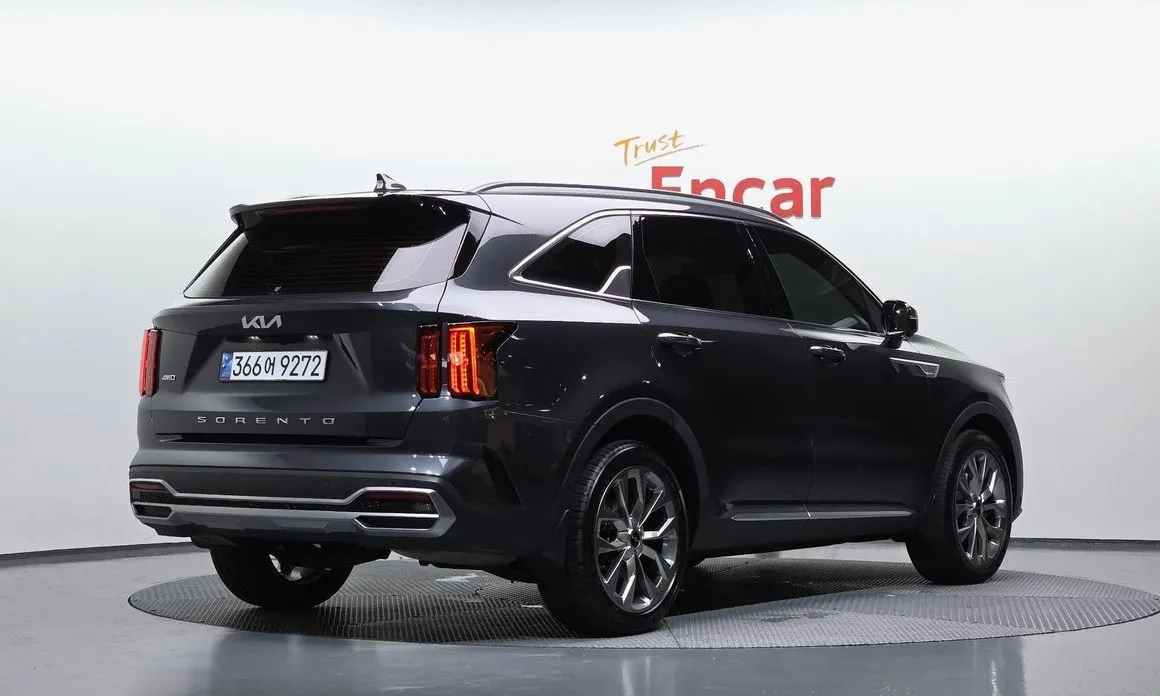 Kia Sorento — фото 5