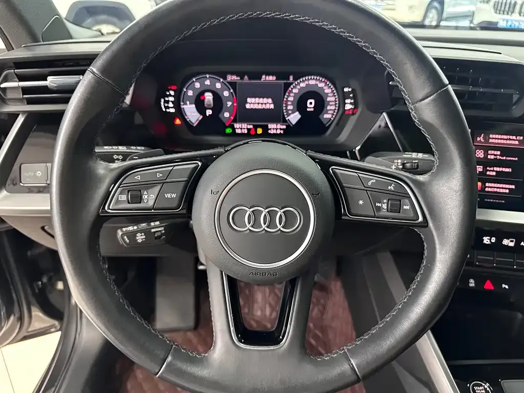 Audi A3 — фото 9